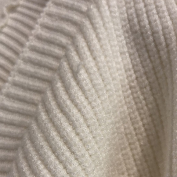 MINKPINK Vallerie Off White Tie-Back Puff-Sleeve Sweater - Picture 8 of 9